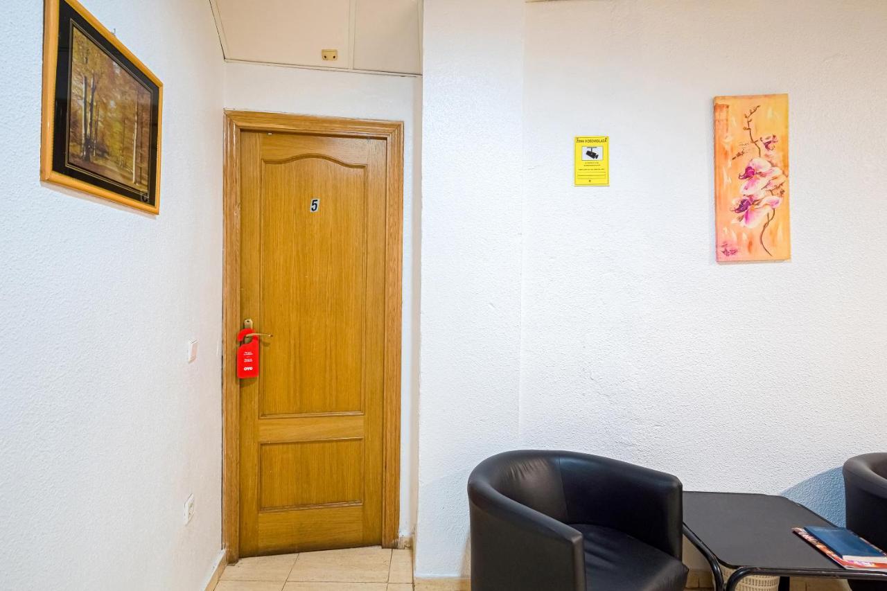 Pension Ayuntamiento Alicante Buitenkant foto