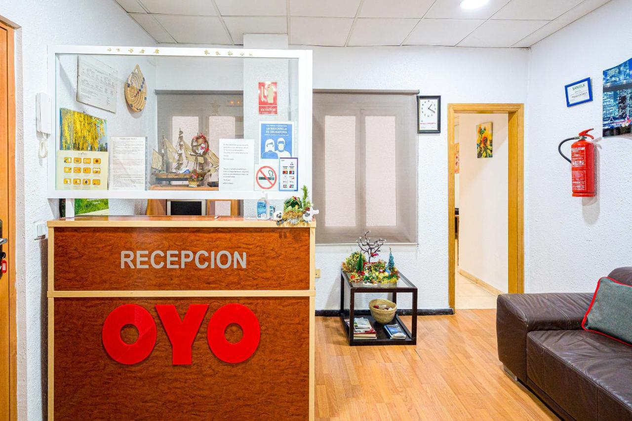 Pension Ayuntamiento Alicante Buitenkant foto