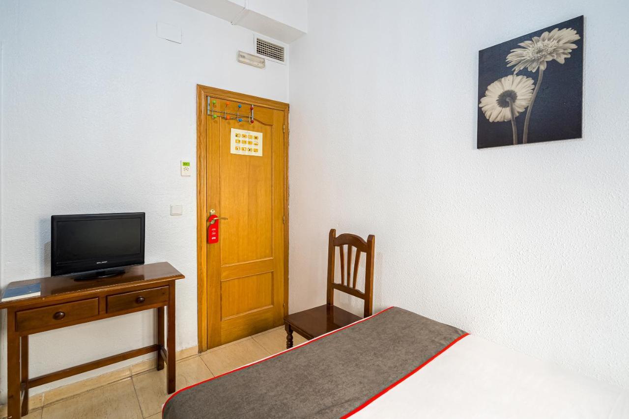 Pension Ayuntamiento Alicante Buitenkant foto